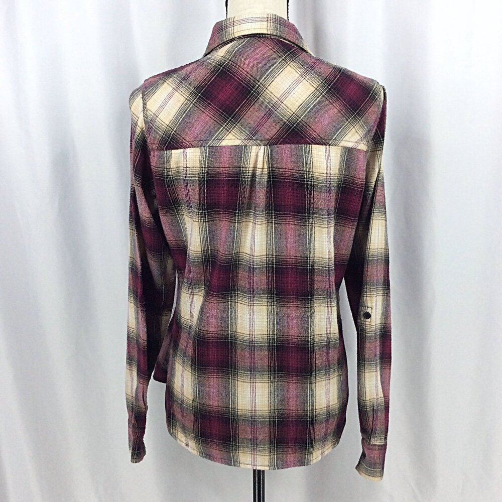 BTC Bay Trading Co Plaid Flannel Shirt Women Size Medium Long Sleeve Button Down - Picture 3 of 9
